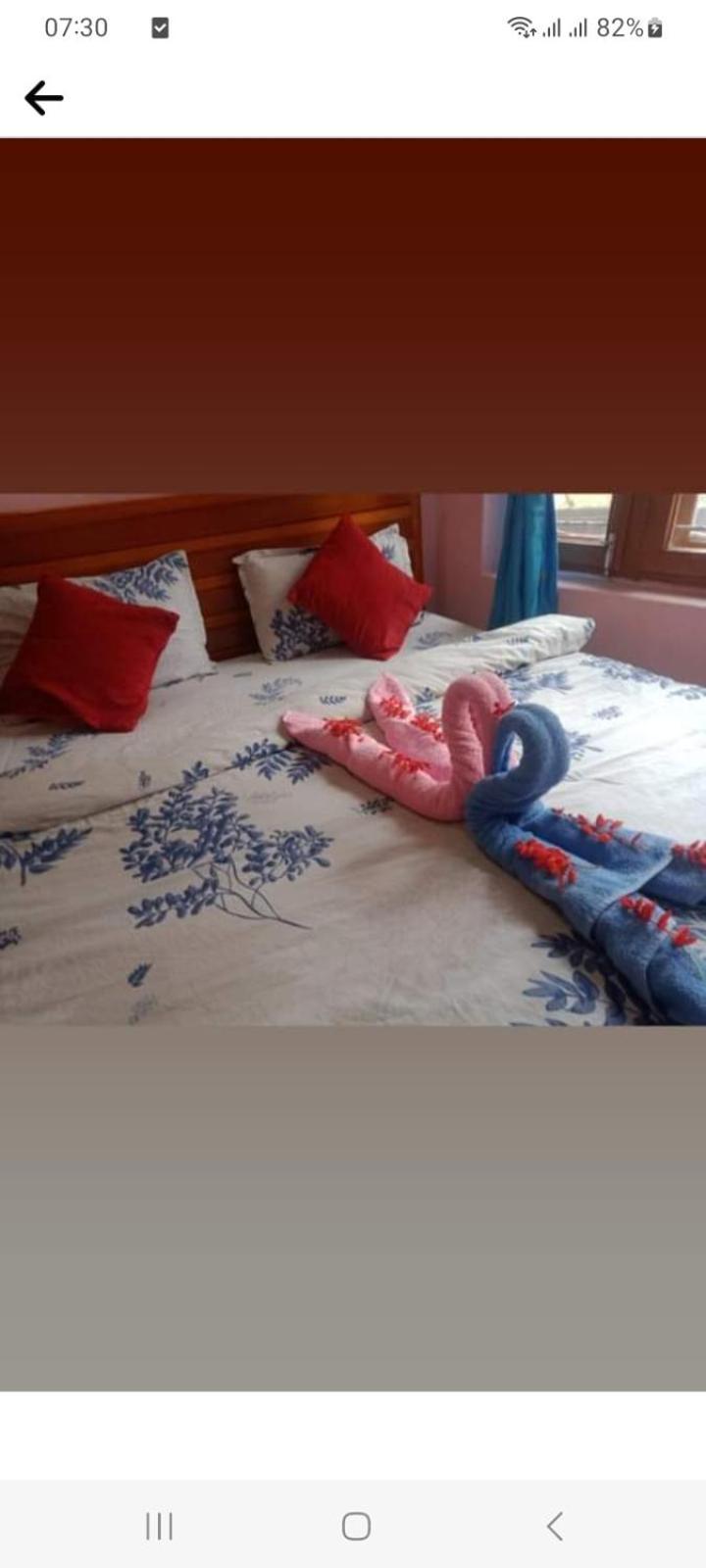 Galaxy Inn Guest House Pokhara Ngoại thất bức ảnh