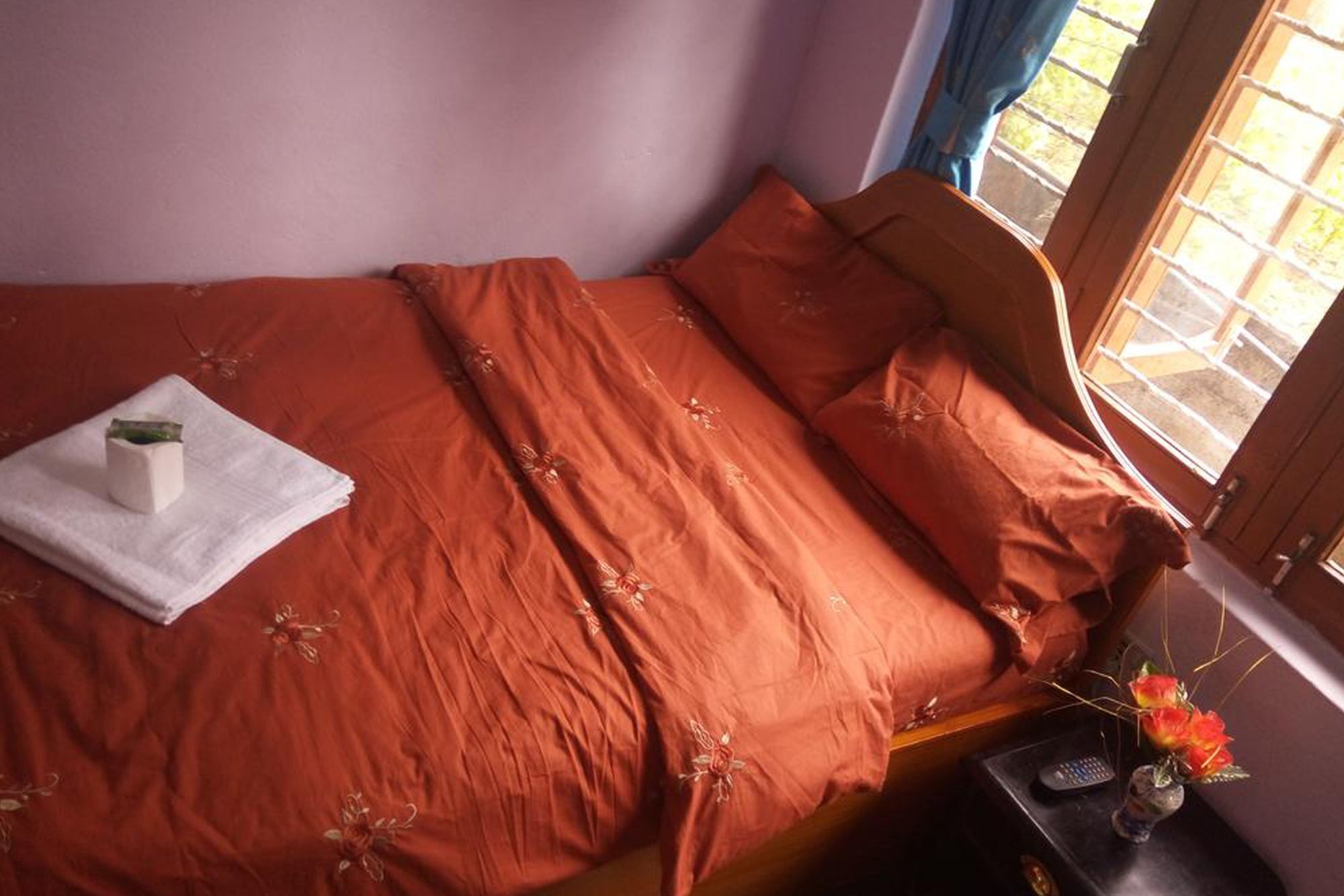 Galaxy Inn Guest House Pokhara Ngoại thất bức ảnh